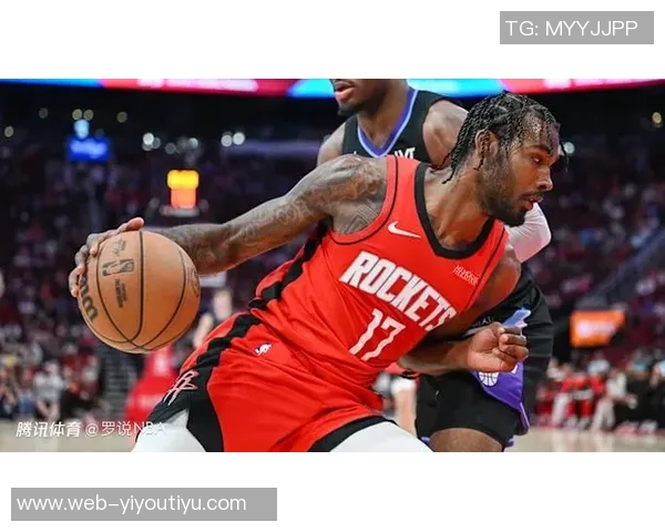 雄鹿裁掉利文斯顿腾出名额科菲即将签约正式合同